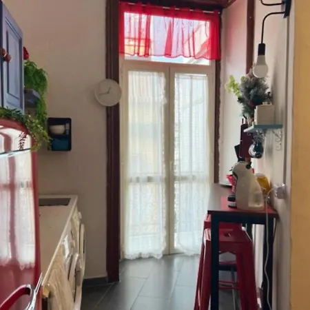 La Porta Accanto Neapol