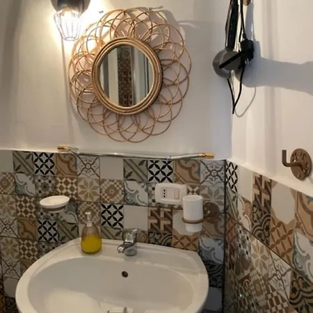 La Porta Accanto * Neapol